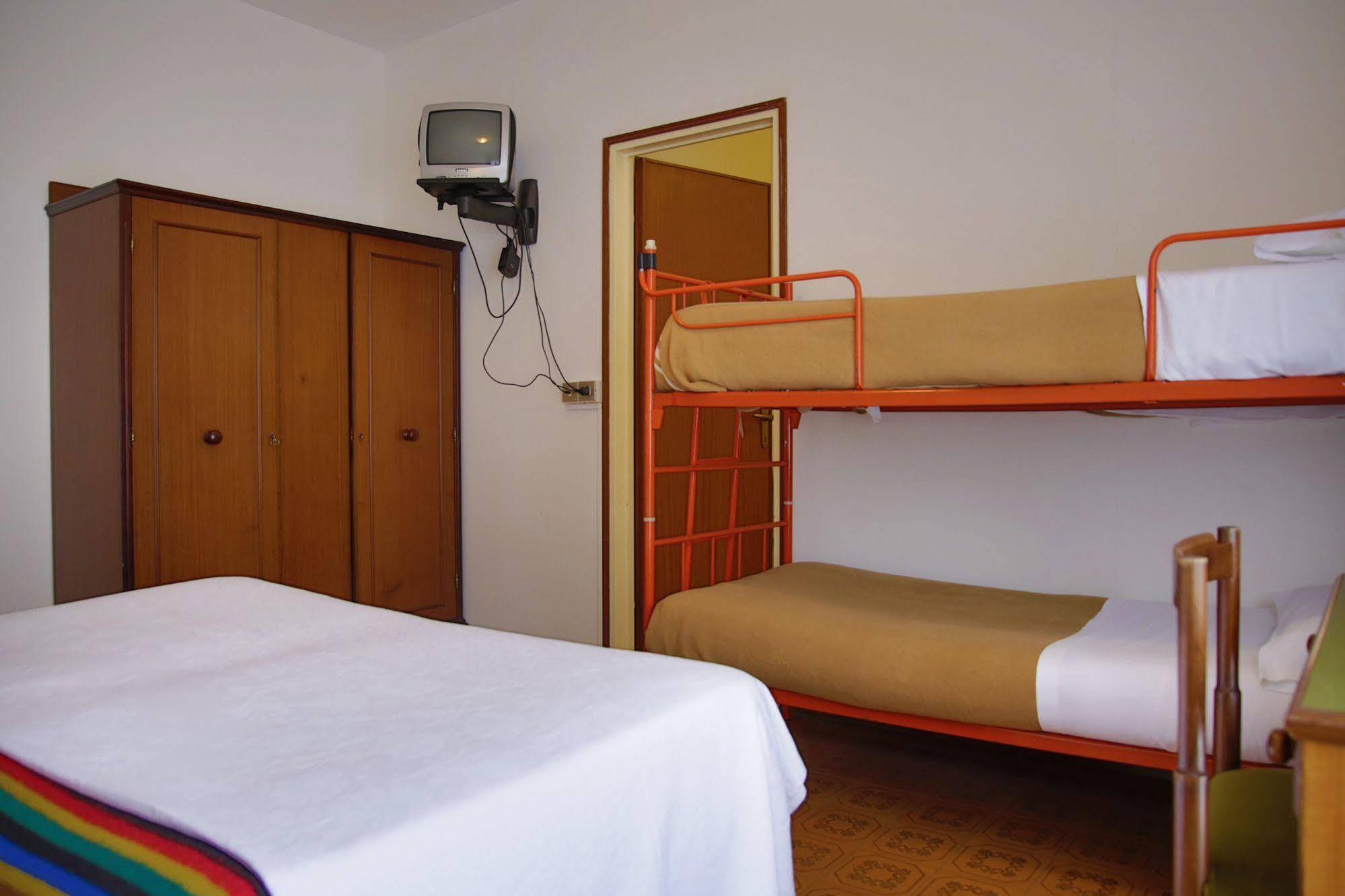 Hotel Valle Intelvi Сан-Феделе-Интельви Экстерьер фото